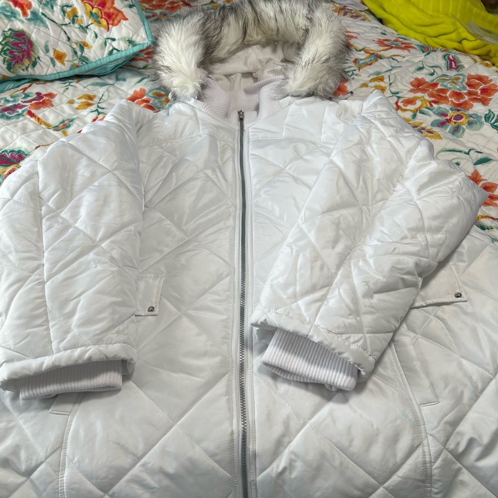 White winter coat size 3x pre loved